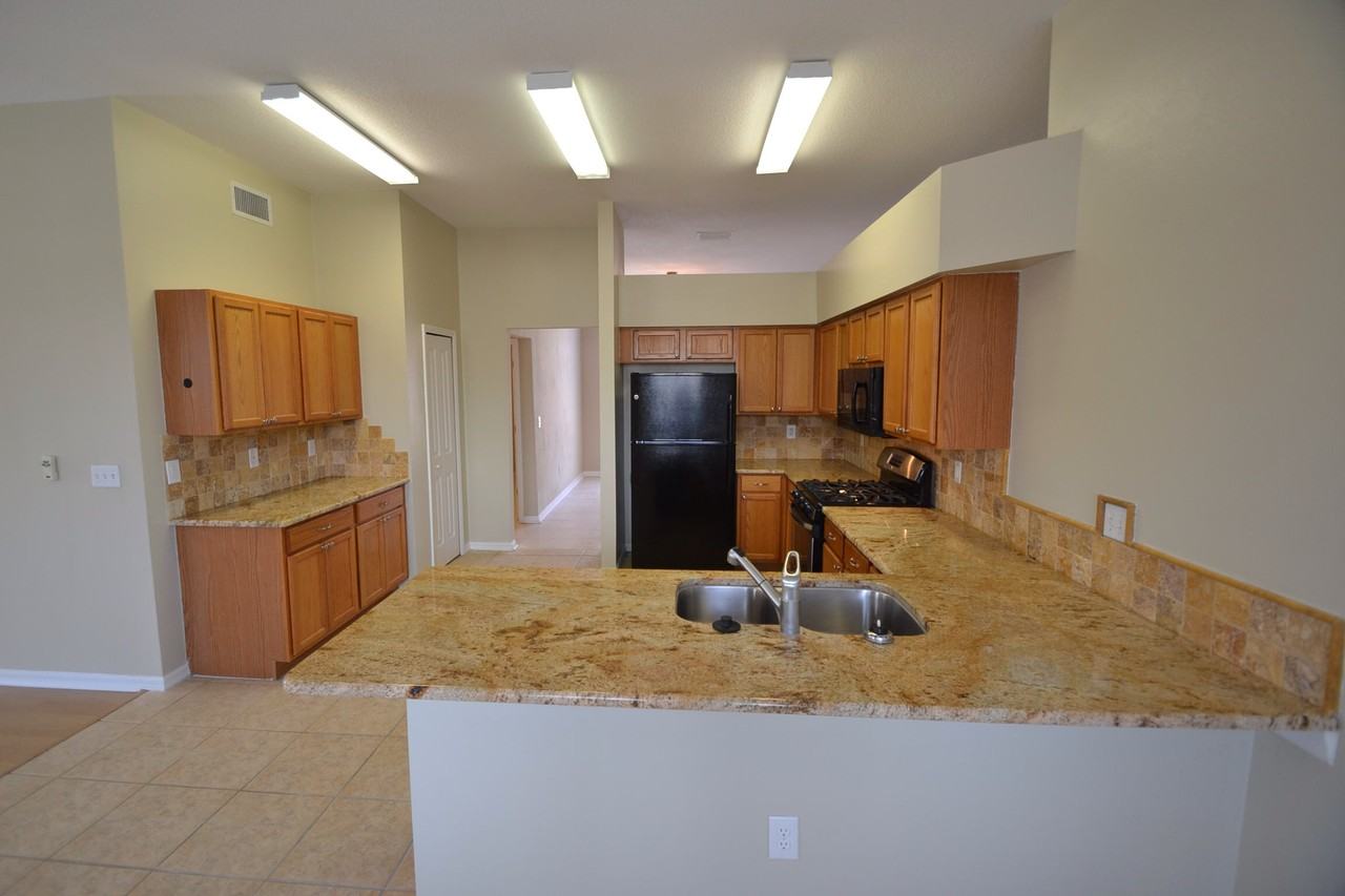 1705 Honey Ridge Pl - Photo 2 of 12