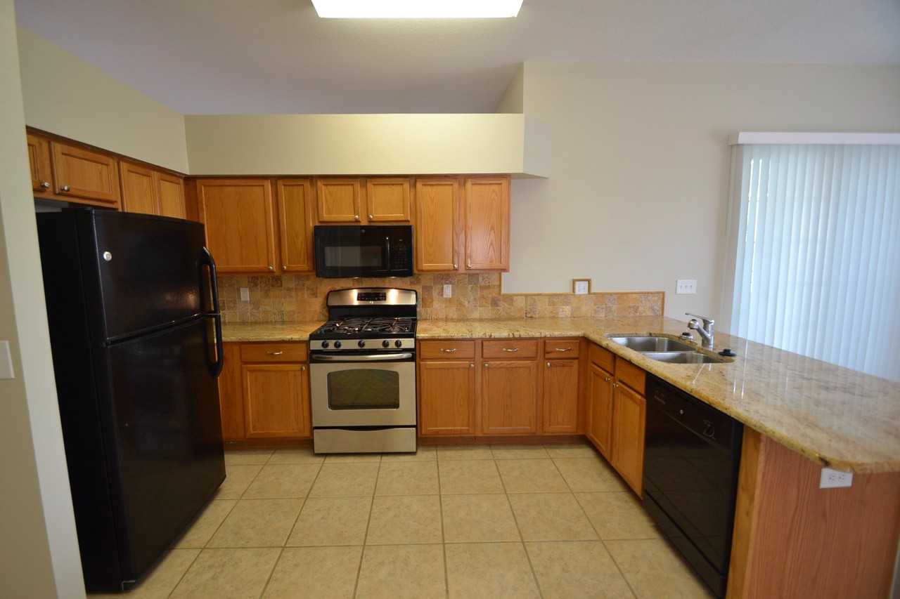 1705 Honey Ridge Pl - Photo 3 of 12