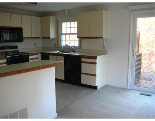 10 Oak Ridge Dr #6 - Photo 2 of 11