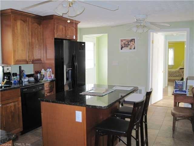 67 Weymouth School Rd - Photo 2 of 8