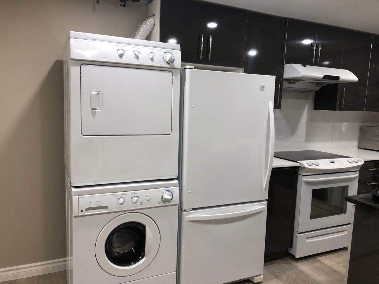 17 Hickory Drive - Photo 2 of 6