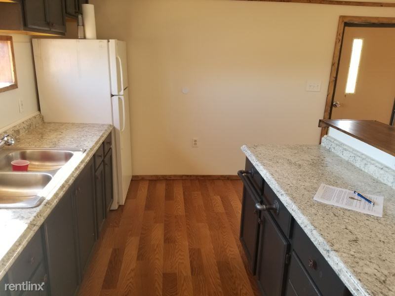 10207 352nd St - Photo 3 of 16