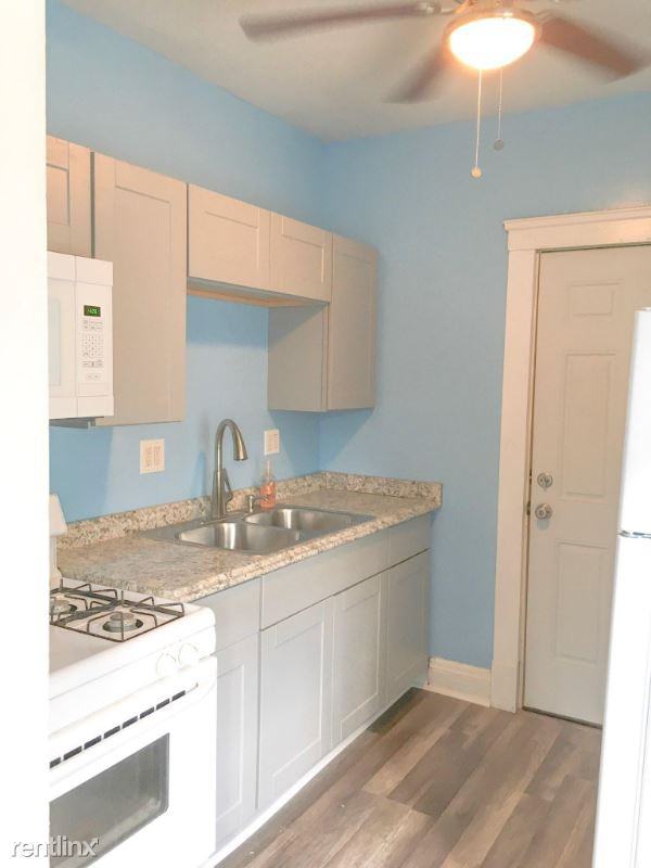 1271 Clifton Prado - Photo 2 of 9