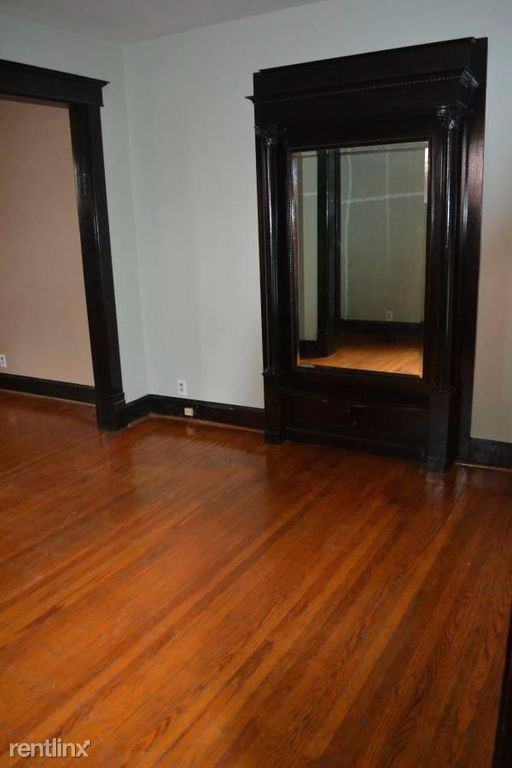 977 Woodruff Place East Dr - Photo 3 of 13