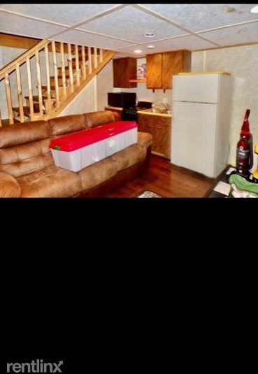 321 Charlie W Williams Rd - Photo 3 of 10