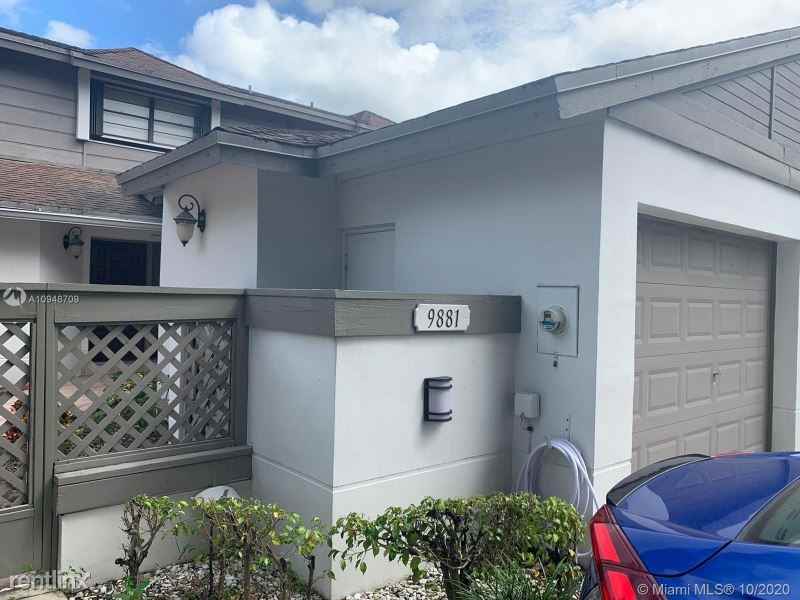 9881 Nw 52nd Ter #9881 - Photo 3 of 20