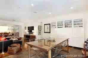 3120 Lucaya St - Photo 3 of 10