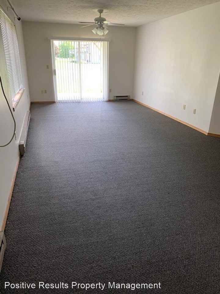 8341 Autumnwood Dr - Photo 2 of 13