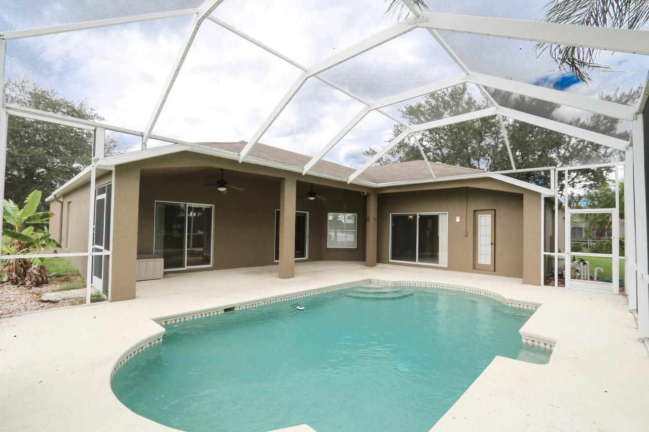 6459 Clair Shore Dr - Photo 2 of 28