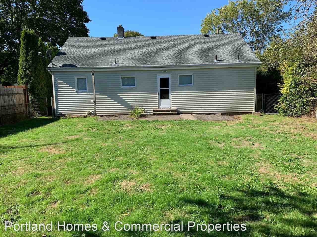 7424 Se 50th Ave - Photo 3 of 12