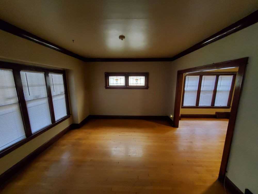 2827 N 51st St - Photo 2 of 5