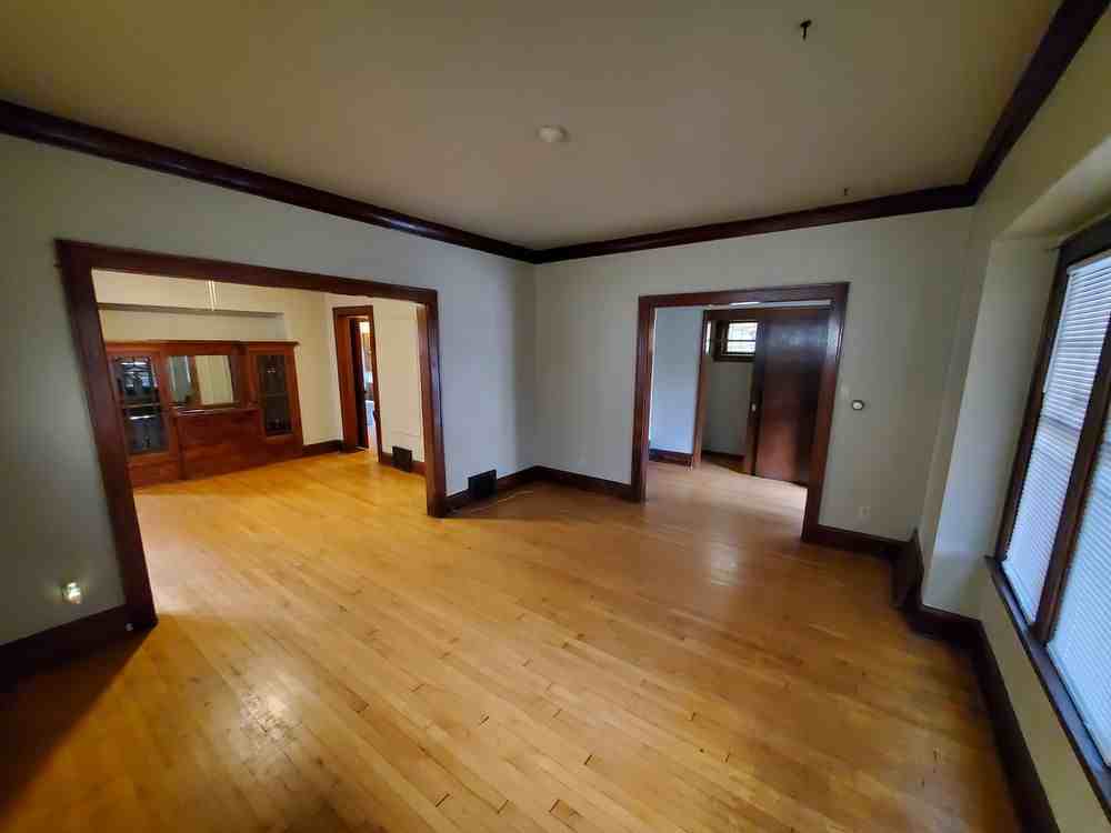 2827 N 51st St - Photo 3 of 5