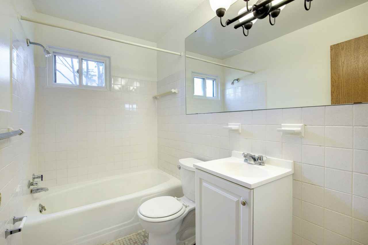 Northeast Villas - Photo 7 of 11