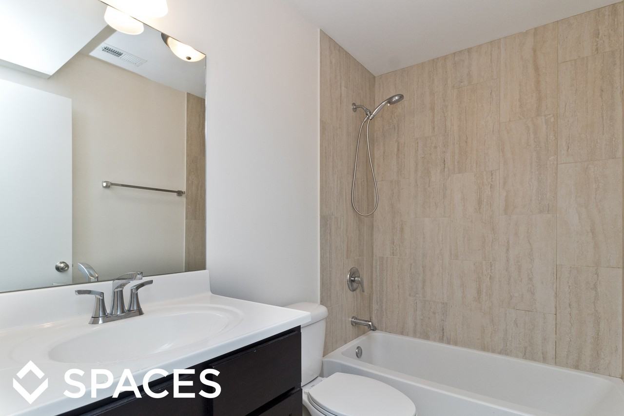 Arwin - Photo 3 of 11