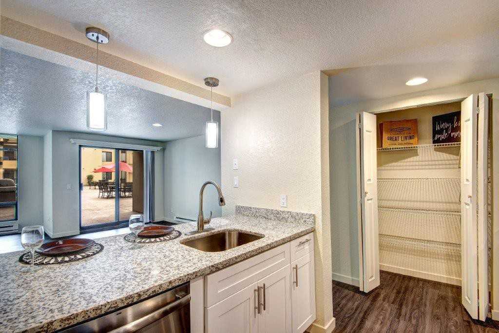 12 Central Square - Photo 6 of 27