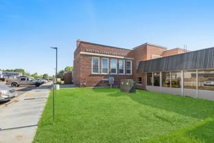 Barton School Apartments - Photo 1 of 1