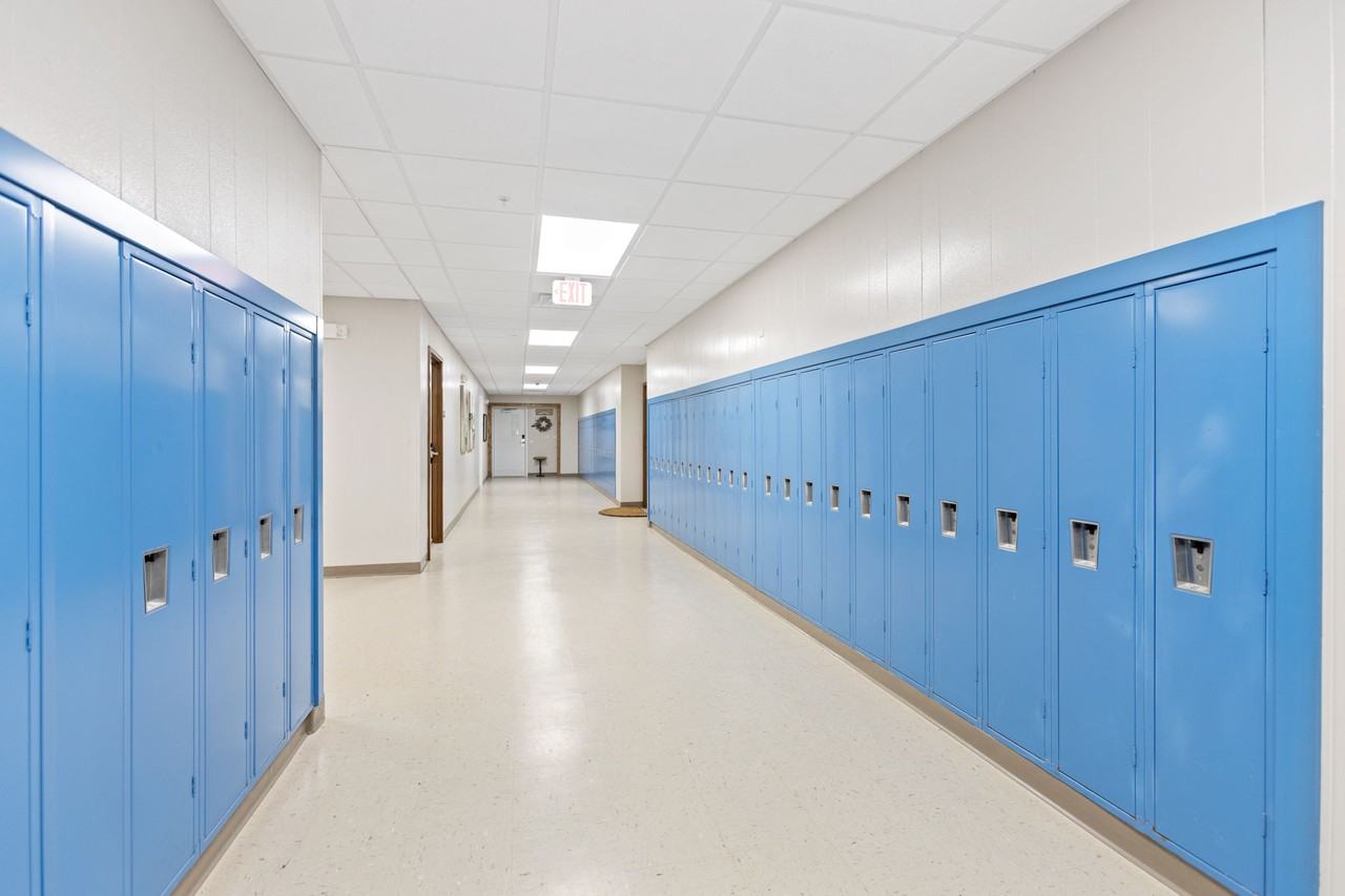 Barton School Apartments 614 School Pl, West Bend, WI 53090 Zumper