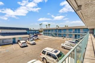 Fremont Palms - Photo 2 of 10