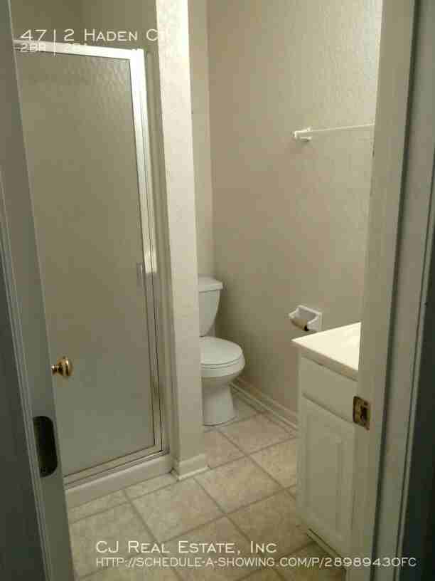 4712 Haden Ct - Photo 3 of 11