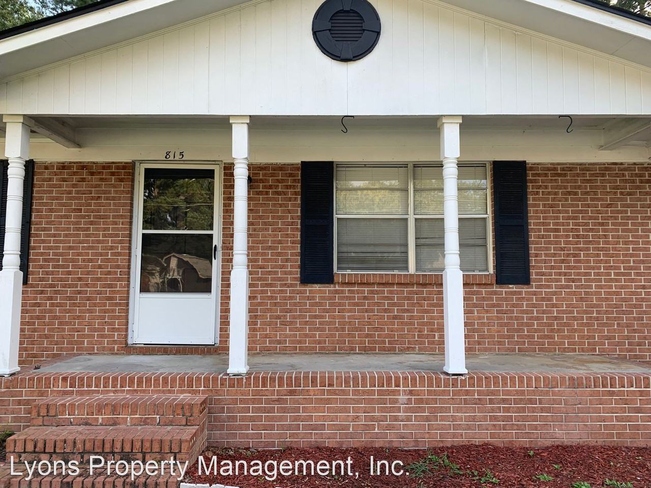 815 Zimmerman St - Photo 2 of 27