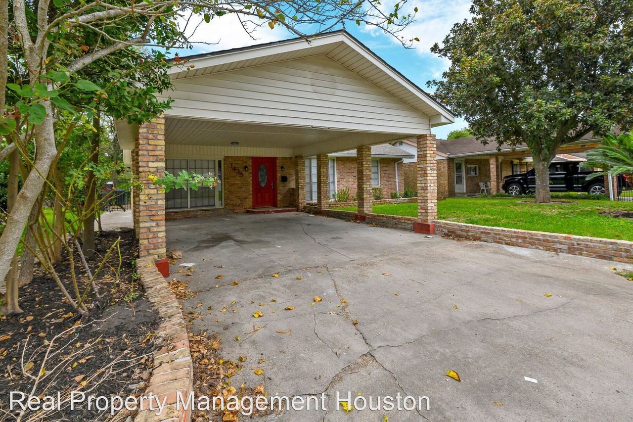 1435 Demaree Ln - Photo 3 of 30