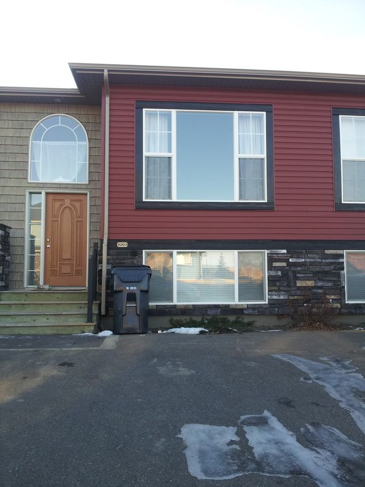 889 Mt Sundance Manor W, Lethbridge, AB T1J 1X7 3 Bedroom Apartment for Rent PadMapper