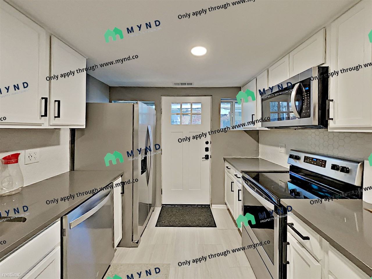 5115 Mission Ave - Photo 3 of 15