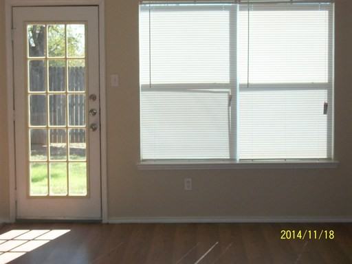 1400 Pine Ln - Photo 3 of 16