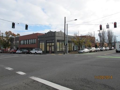 700 SE Hawthorne Blvd #A - Photo 2 of 18