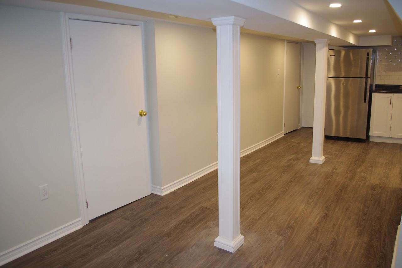 Gage Ave N & King St E #3 - Photo 2 of 7