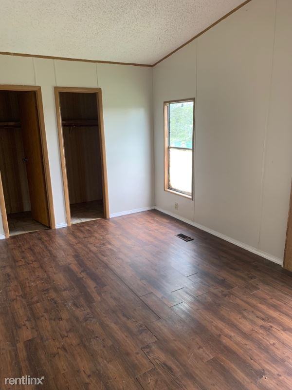 131 Forest Crk - Photo 2 of 6