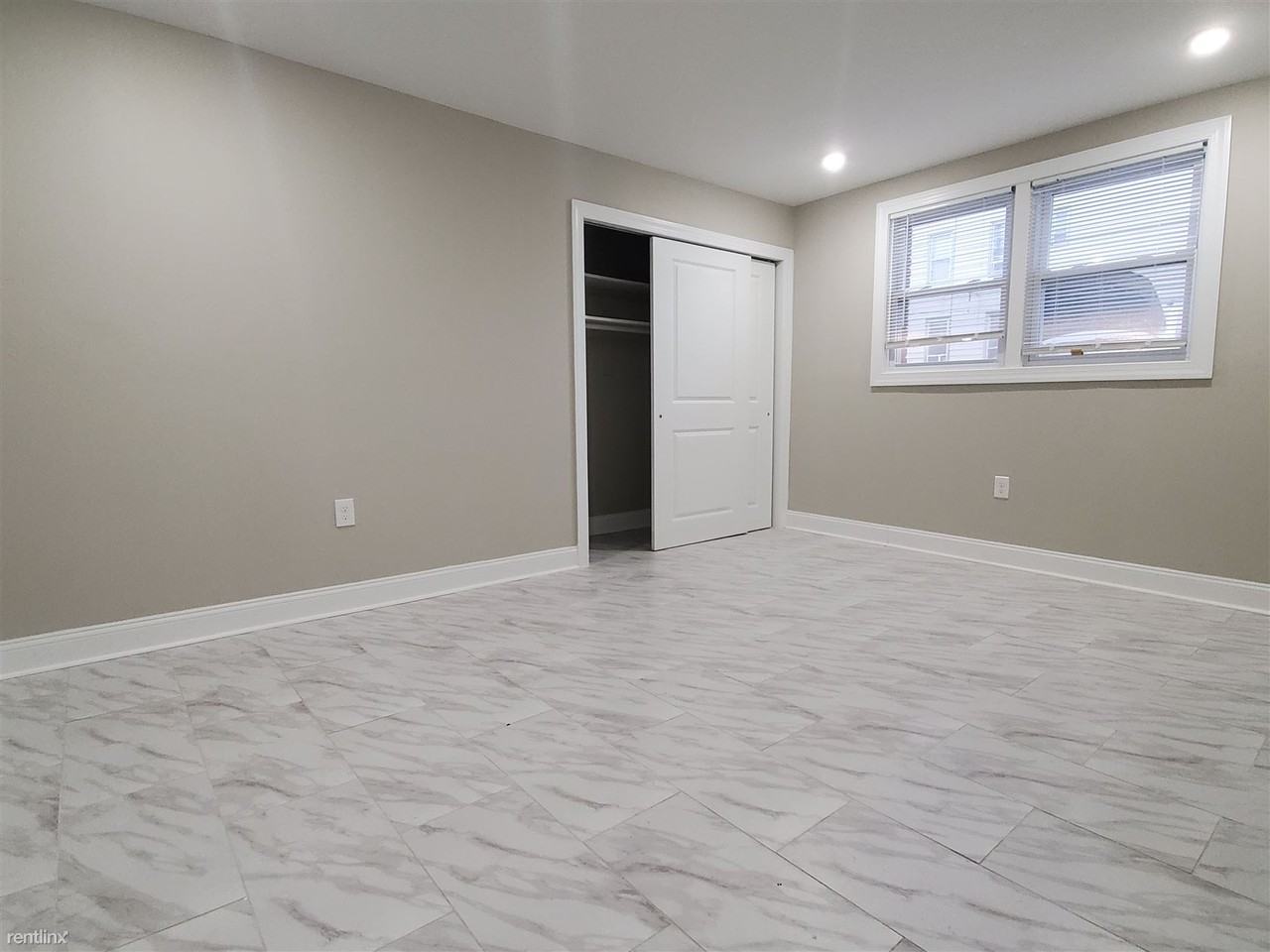 398 Danforth Ave - Photo 3 of 10