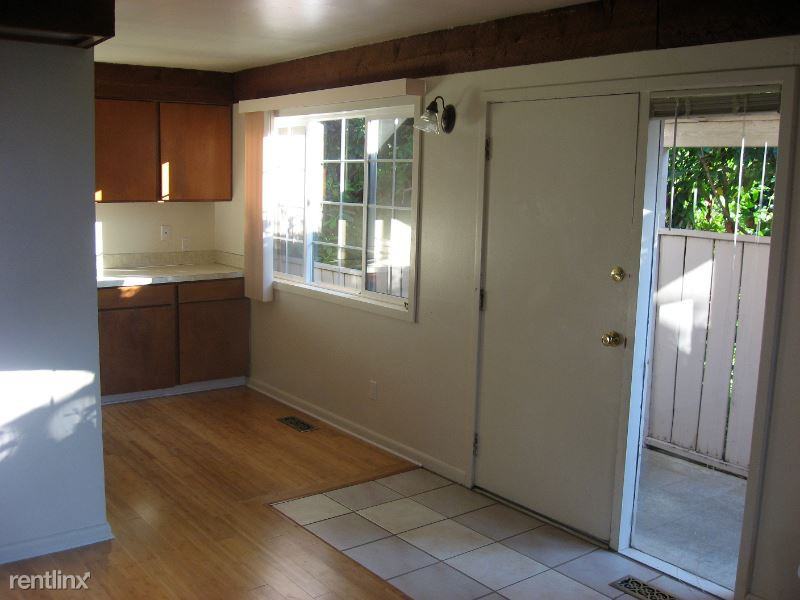 6780 6780 SW Canyon Ter 3 - Photo 3 of 10