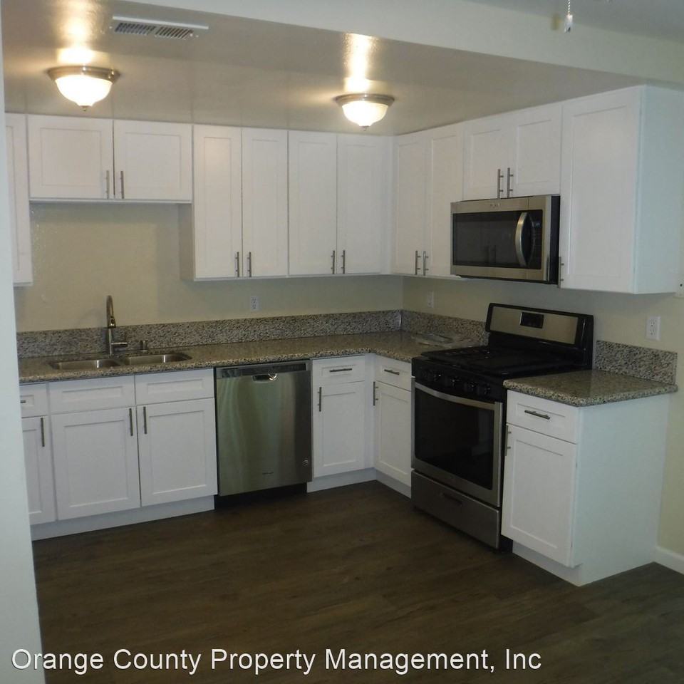 4921 Charlene Circle - Photo 3 of 13