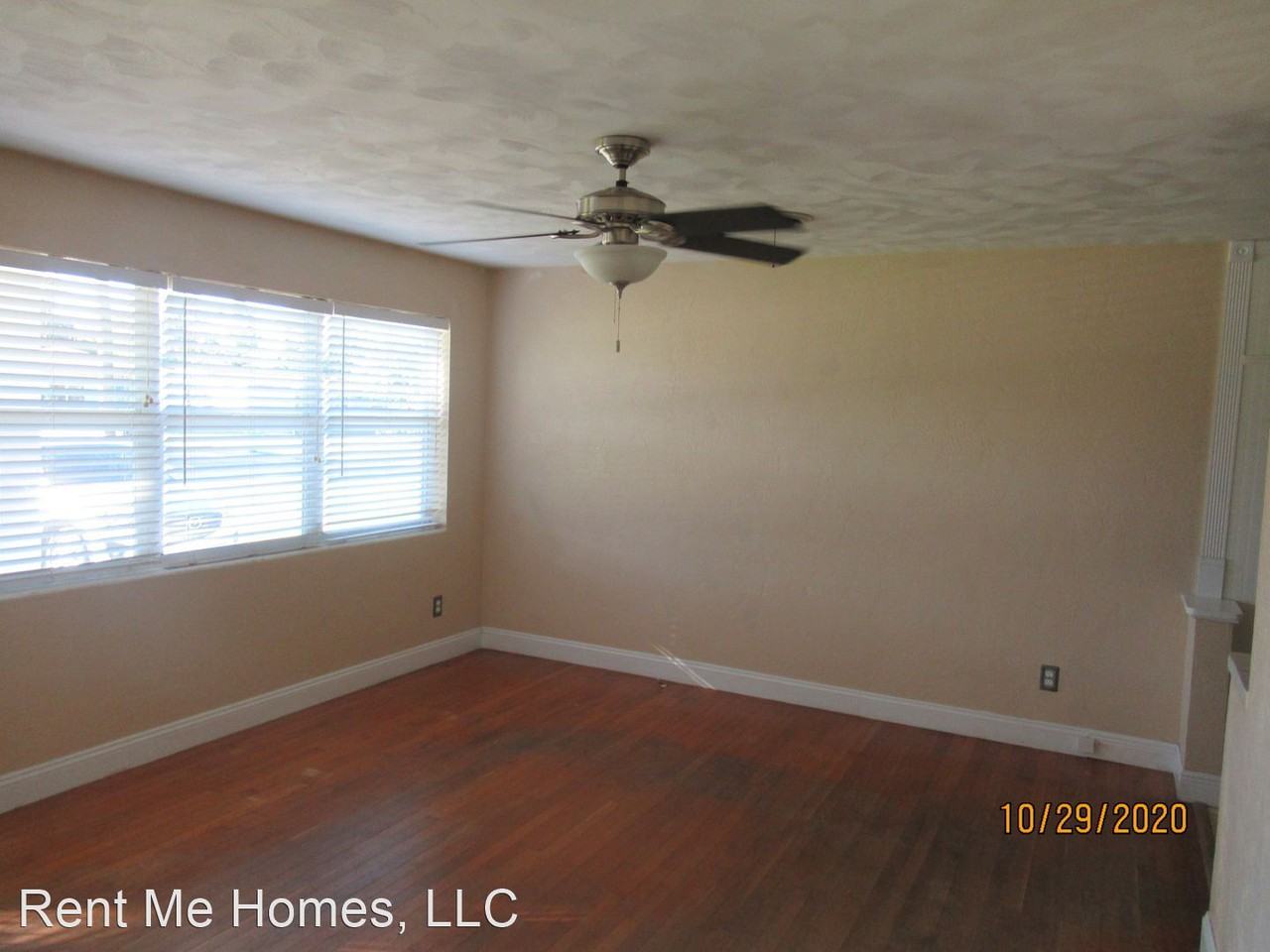 145 Wilmette Ave - Photo 2 of 11
