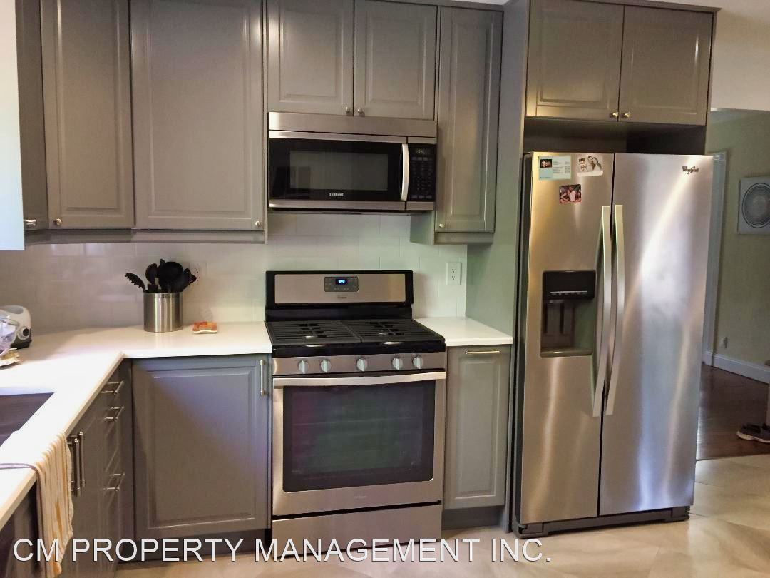 1456 Lupine Ct - Photo 2 of 9