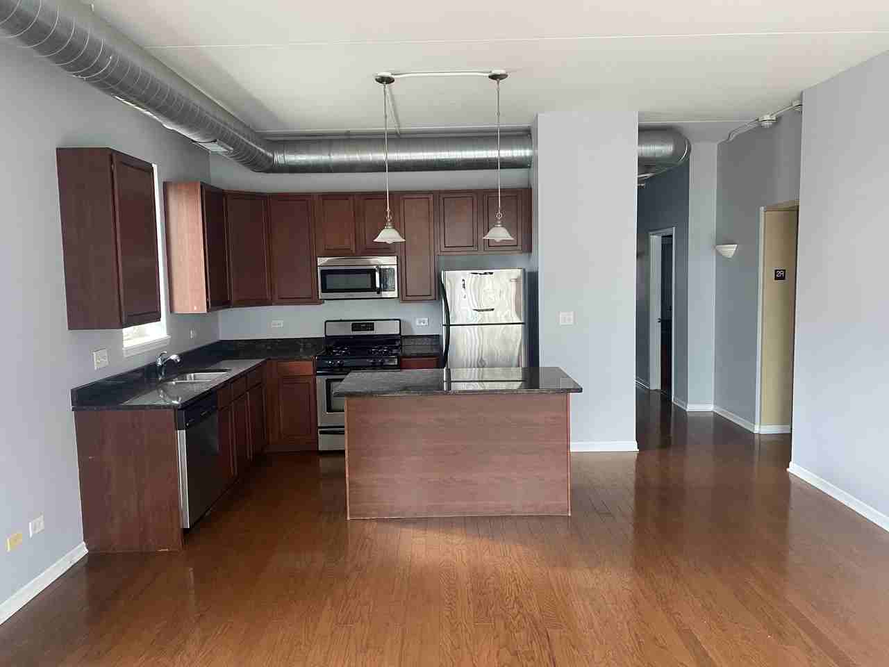1015 S Western Ave #2, Chicago, IL 60612 2 Bedroom Apartment for