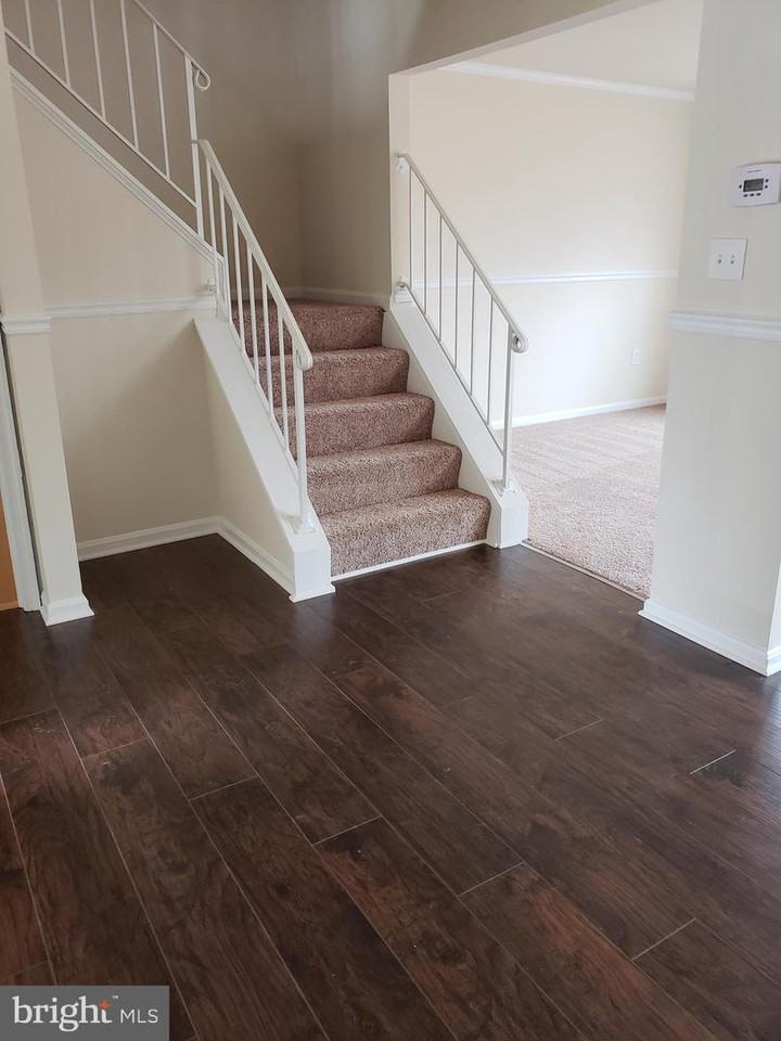 14674 Fox Glove Ct - Photo 2 of 16