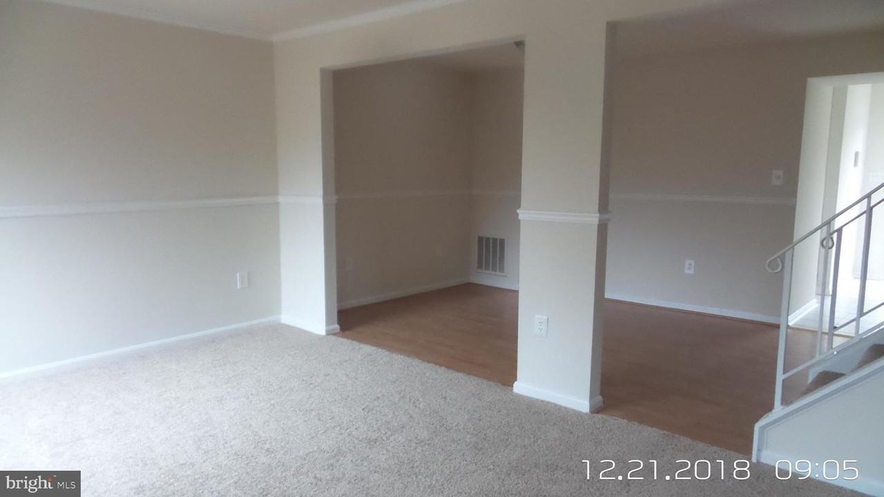 14674 Fox Glove Ct - Photo 3 of 16