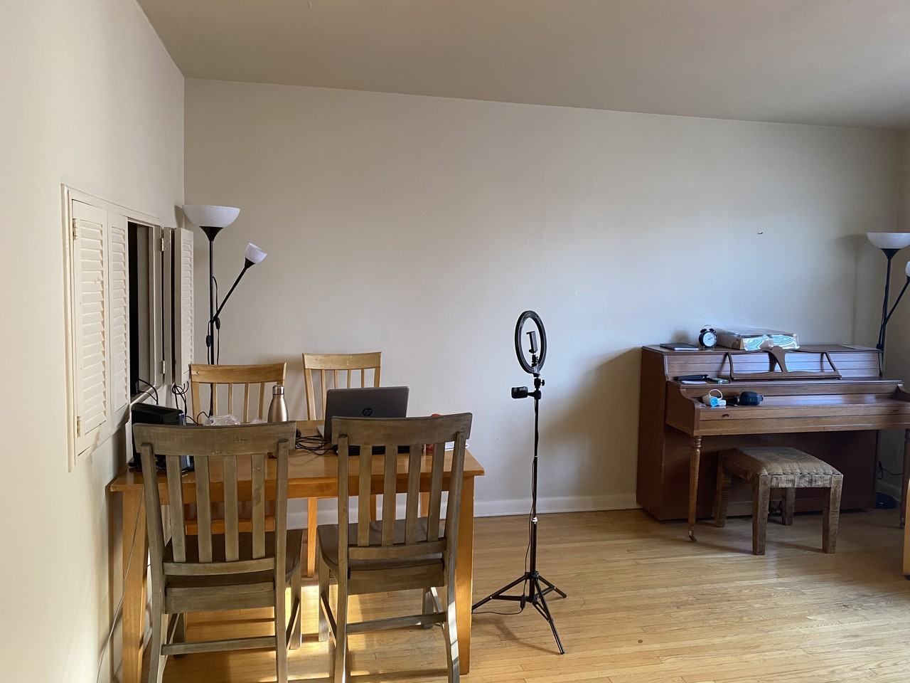 225 Lisgar Street - Photo 3 of 9