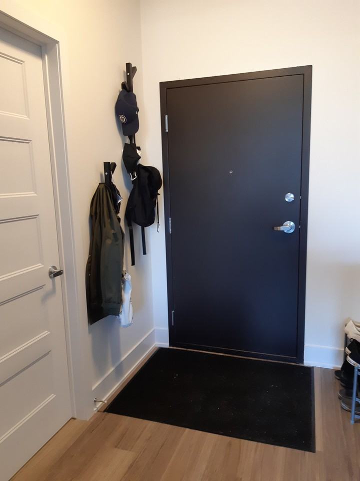 324 Donald Street - Photo 3 of 7