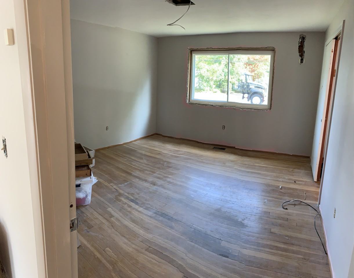 79 Pleasant St - Photo 3 of 3