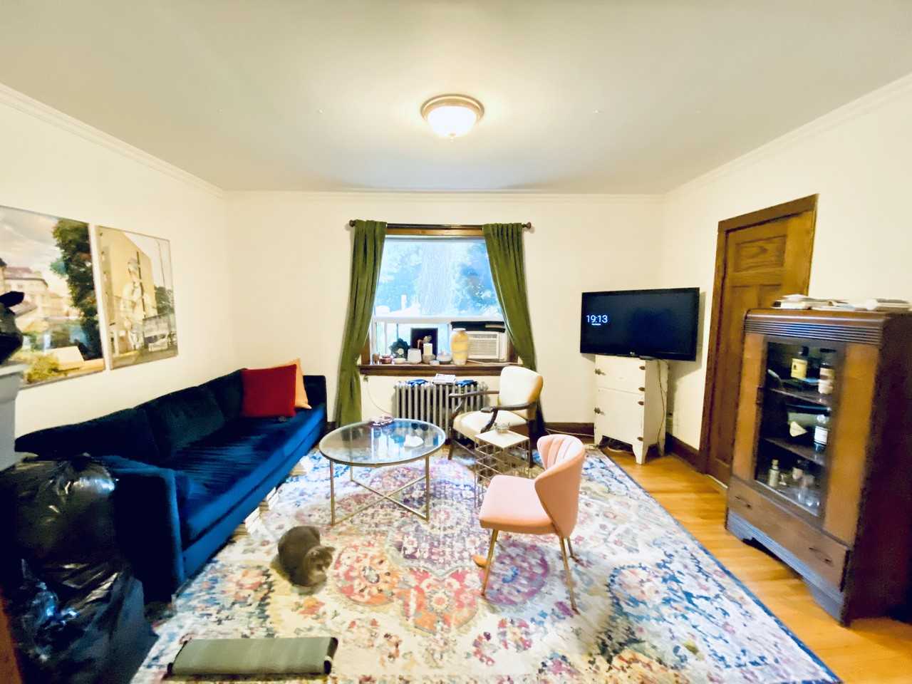 1910 Bloor Street West #1