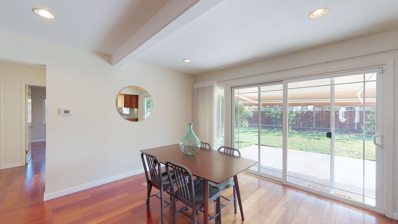 Wonderful Cupertino home with backyard garden - Photo 2 of 14