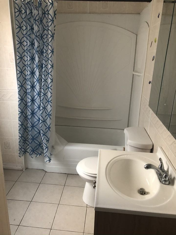 15 Andrews Ave - Photo 2 of 5