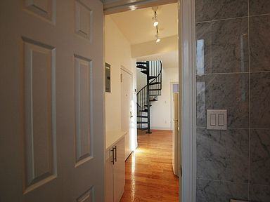 Mulberry St & Broome St #24 - Photo 3 of 12