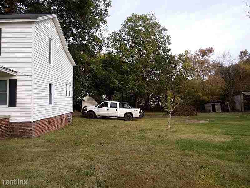 2493 Ossipee Front St - Photo 2 of 16