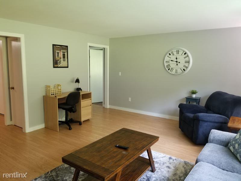 62 62 Kennison Street 4 - Photo 3 of 14