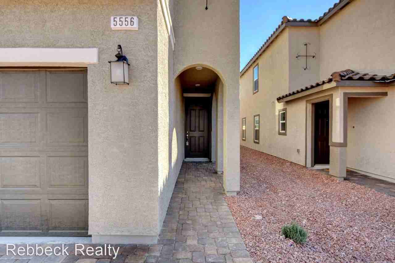 5556 Anshan St - Photo 3 of 42