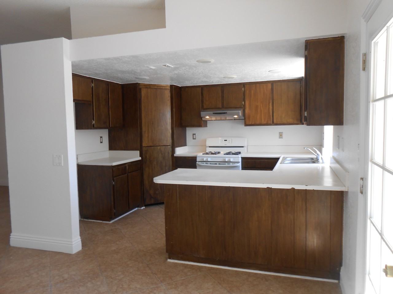 15724 Valeport Ave - Photo 3 of 3